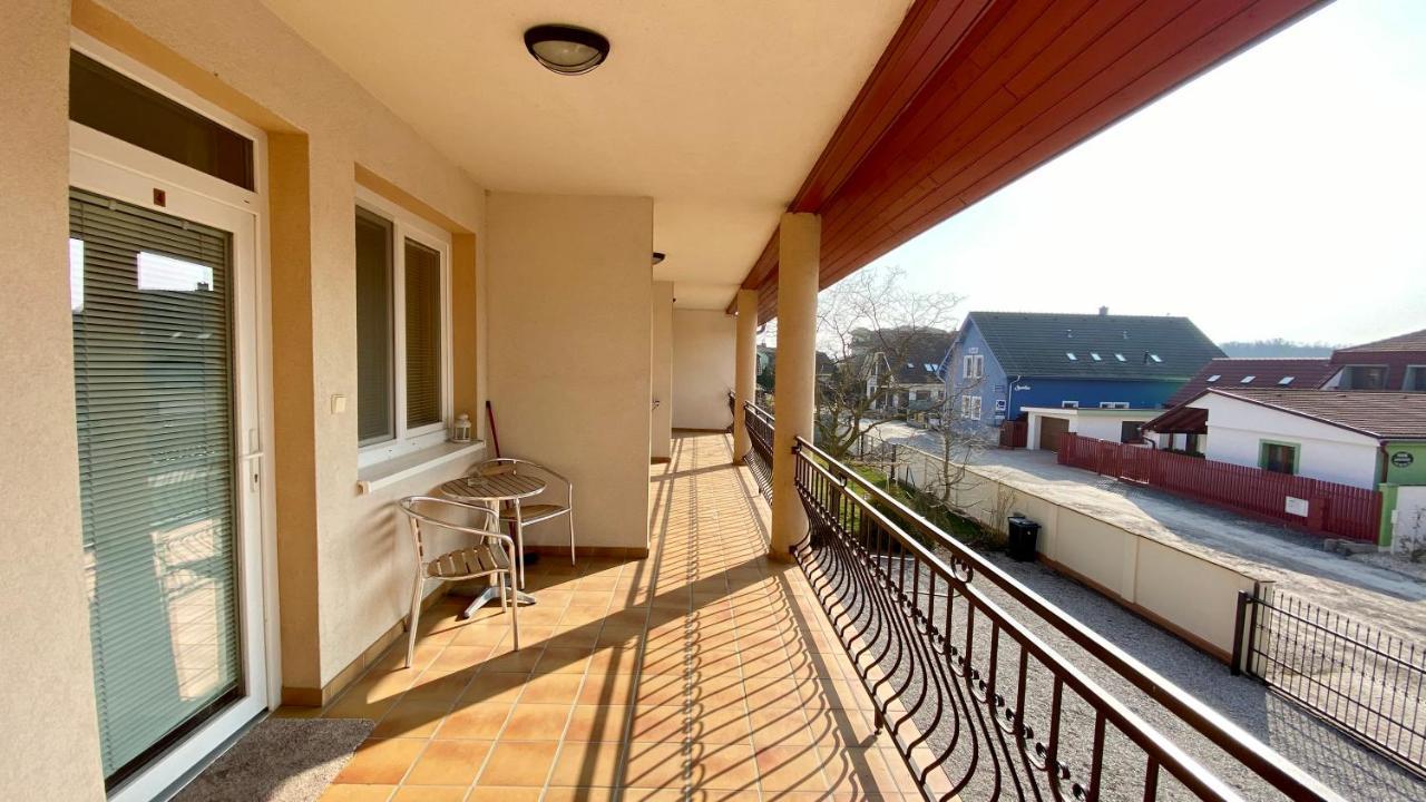 Apartmanovy Dom Flora Veľký Meder Eksteriør bilde